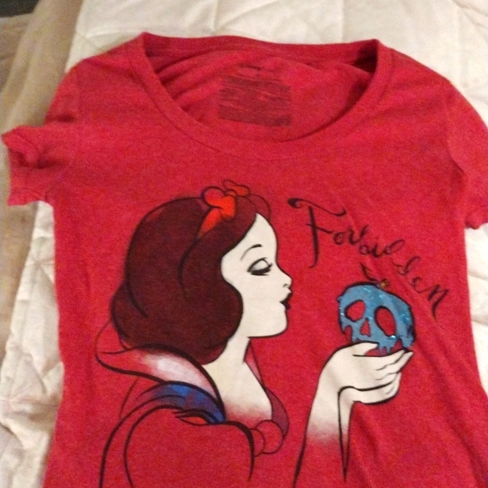 Snow White Forbidden T-Shirt.